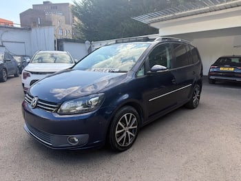 Used Volkswagen Touran 2015 for sale - 79688346: Photo