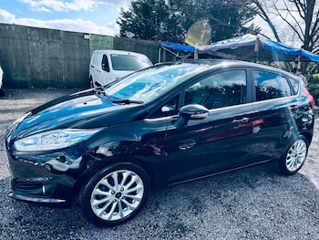 Used Ford Fiesta 2017 for sale - 78232696: Photo