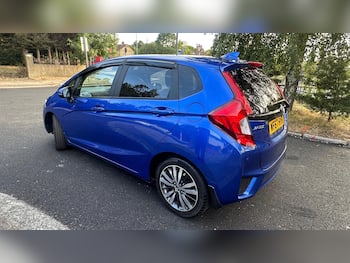 Used Honda Jazz 2017 for sale - 79520469: Photo