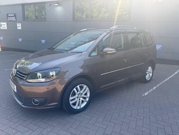 Used Volkswagen Touran 2014 for sale - 79181570: Photo