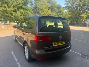 Used Volkswagen Touran 2014 for sale - 79181570: Photo