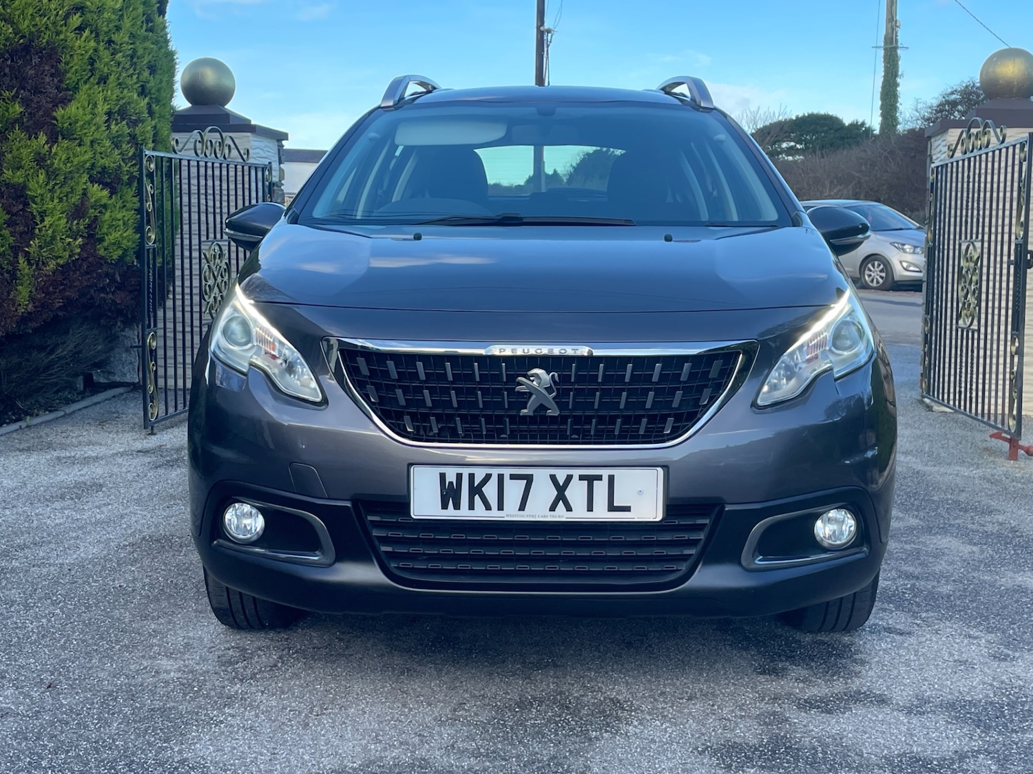 Used Peugeot 2008 2017 for sale - 76651178: Photo 2