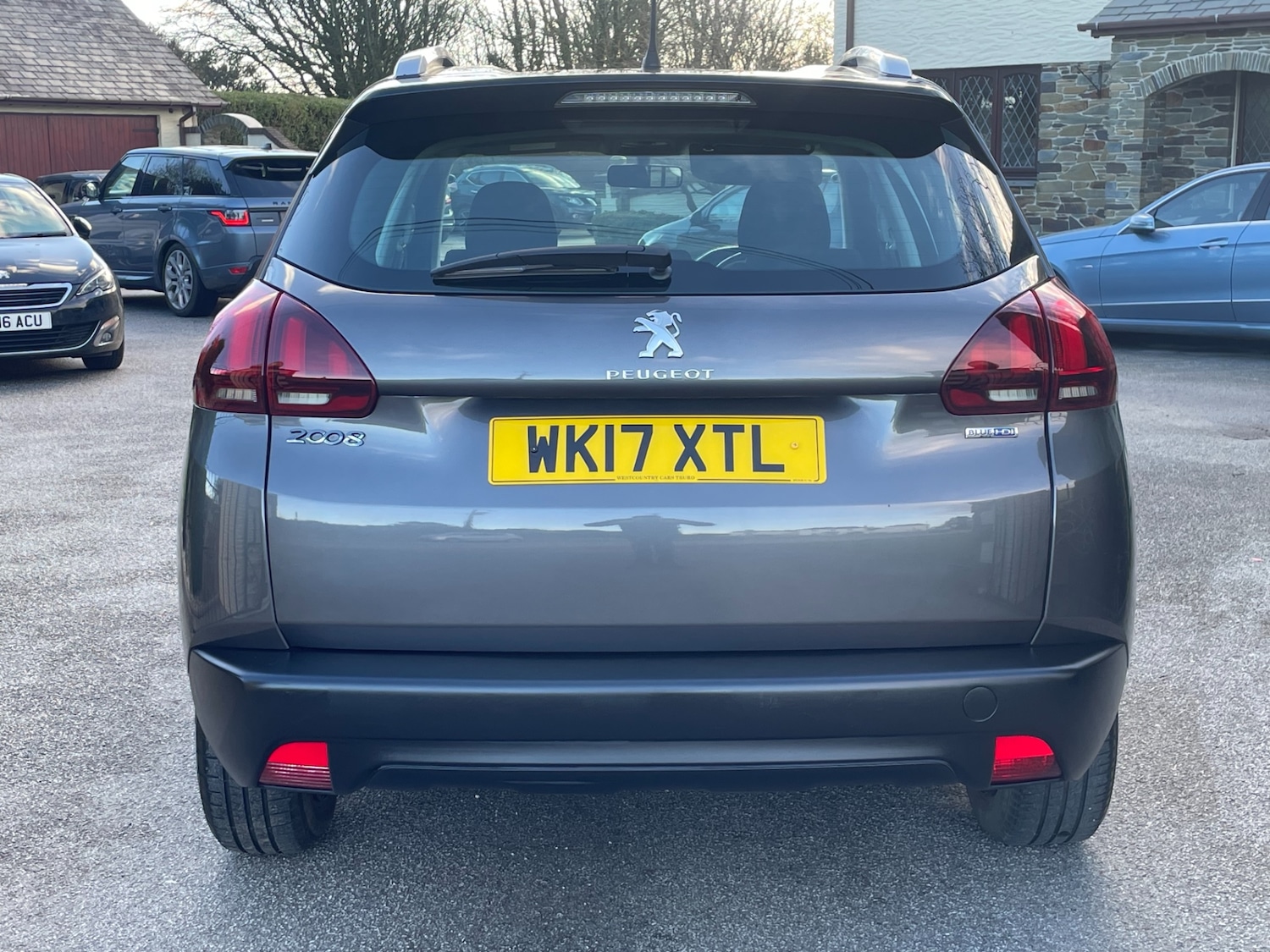 Used Peugeot 2008 2017 for sale - 76651178: Photo 4