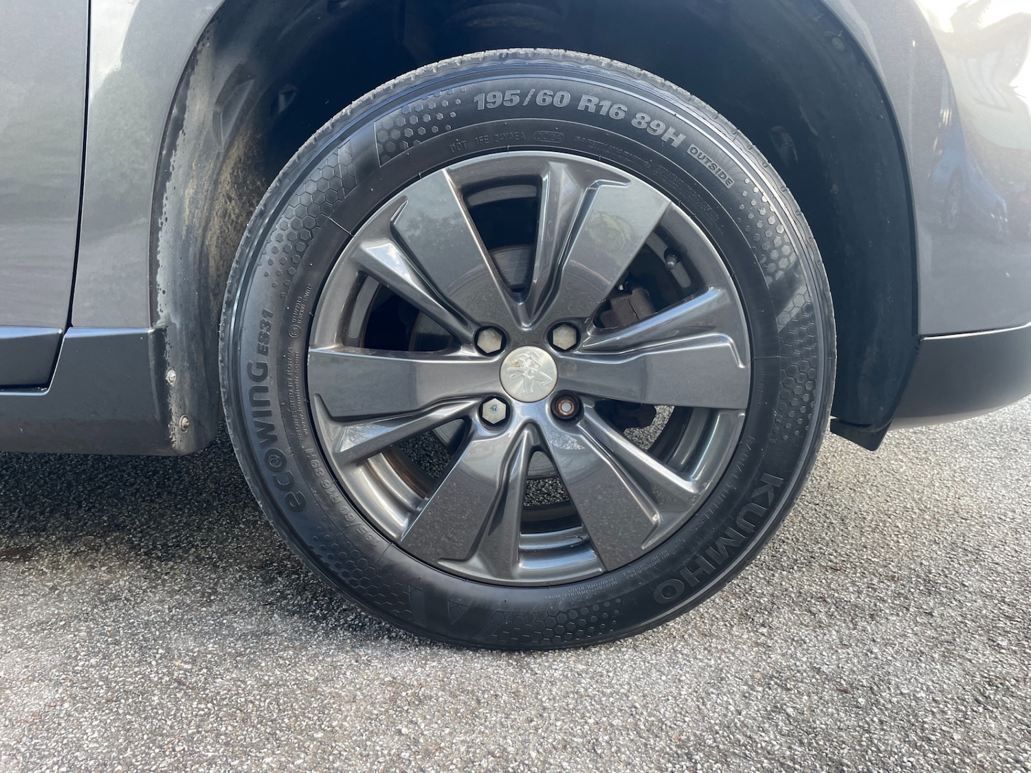 Used Peugeot 2008 2017 for sale - 76651178: Photo 8