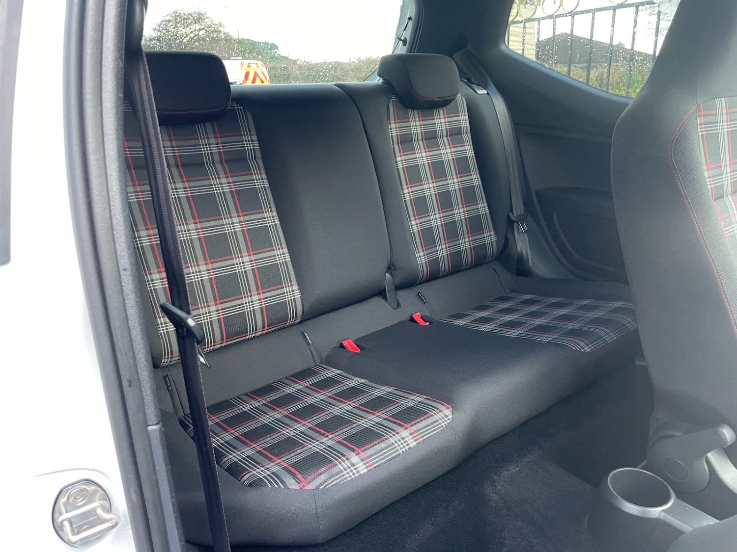 Used Volkswagen up! 2019 for sale - 76817612: Photo 5