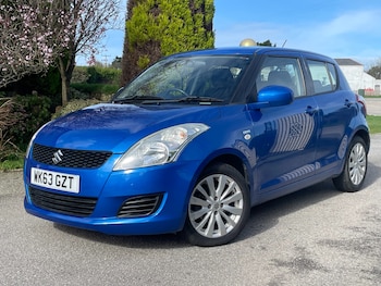 Used Suzuki Swift 2013 for sale - 77702008: Photo