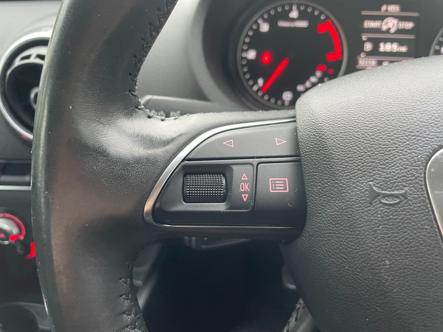 Used Audi A3 2014 for sale - 76554755: Photo 14