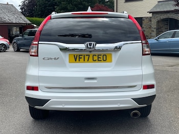 Used Honda CR-V 2017 for sale - 79043722: Photo