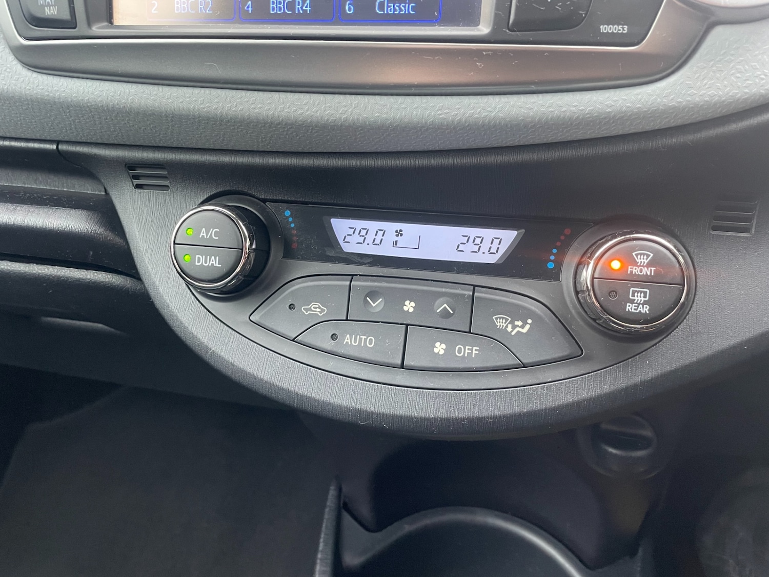 Used Toyota Yaris 2014 for sale - 77198074: Photo 9