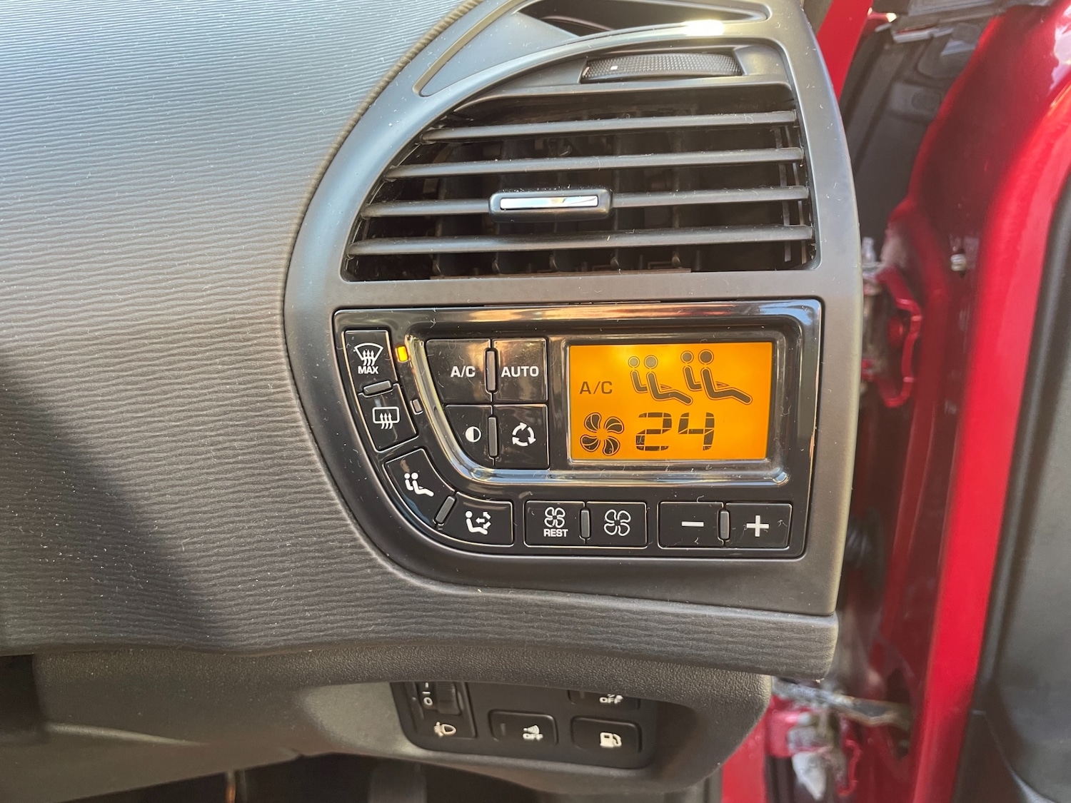 Used Citroen C4 Grand Picasso 2011 for sale - 77406199: Photo 10