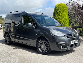 Used Peugeot Partner Tepee 2015 for sale - 75734567: Photo