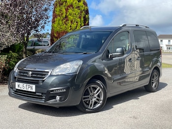 Used Peugeot Partner Tepee 2015 for sale - 75734567: Photo