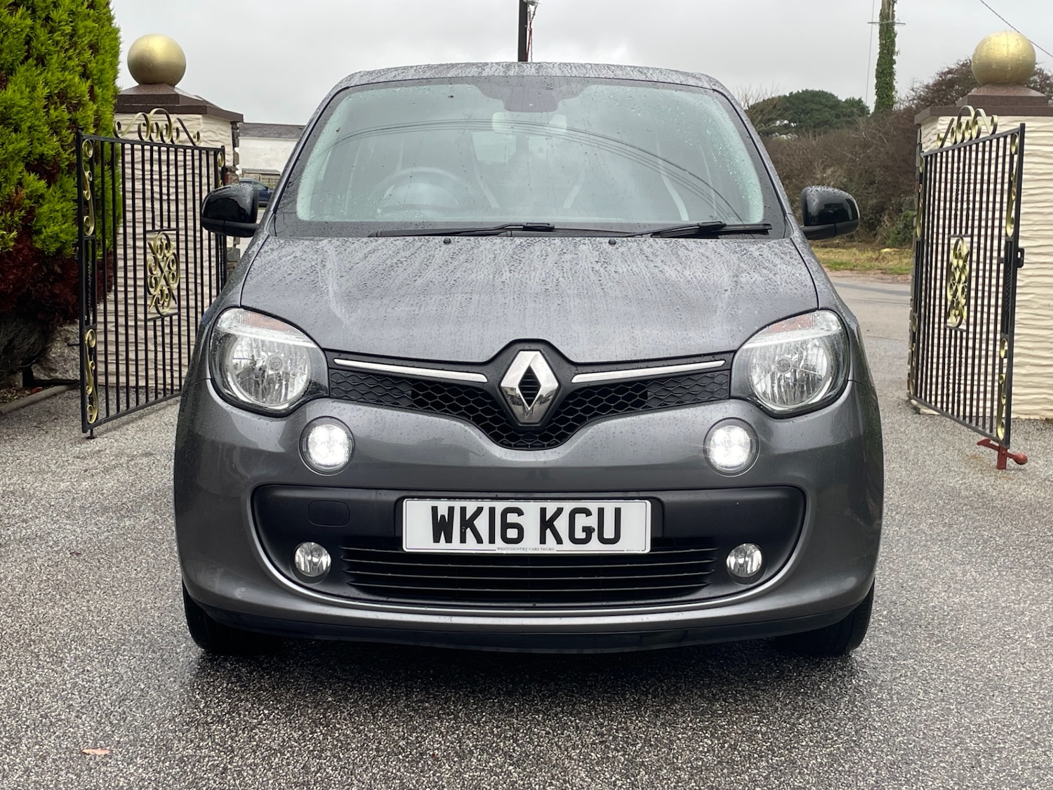 Used Renault Twingo 2016 for sale - 76422439: Photo 2