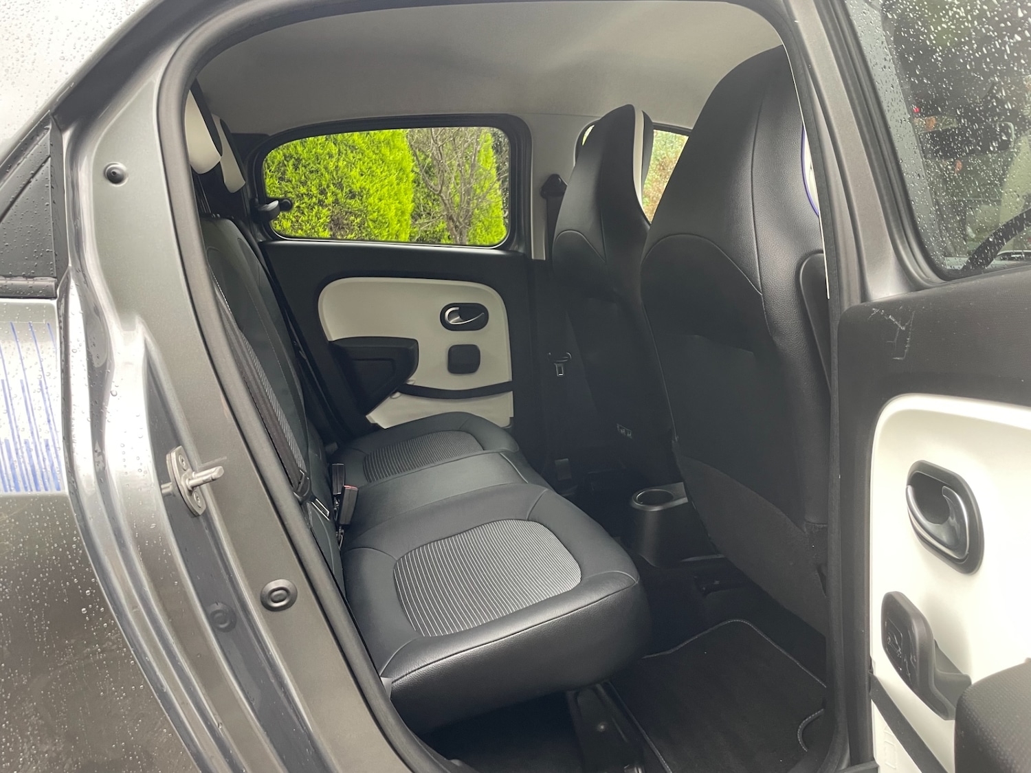 Used Renault Twingo 2016 for sale - 76422439: Photo 5