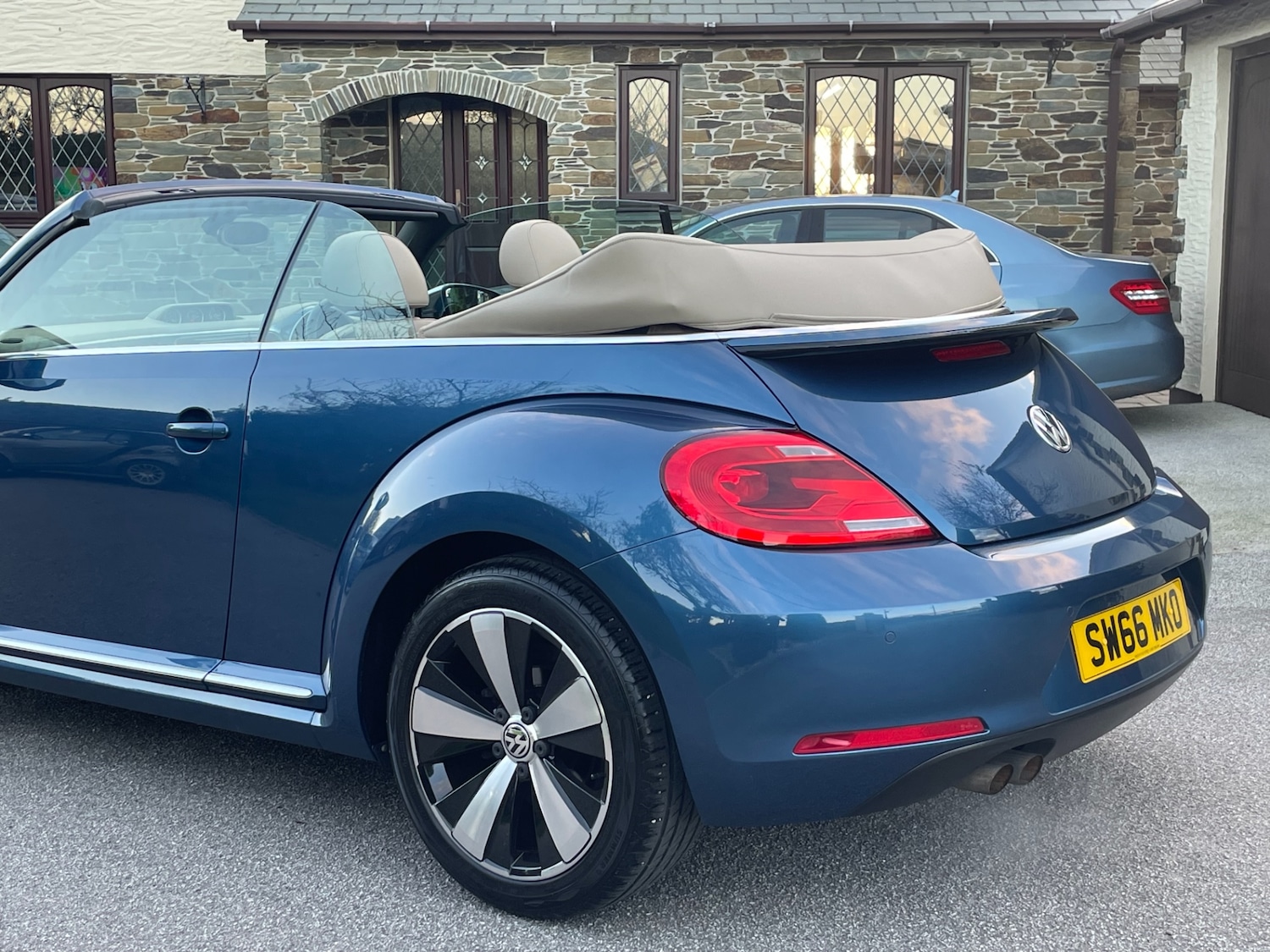 Used Volkswagen Beetle 2016 for sale - 76736559: Photo 17