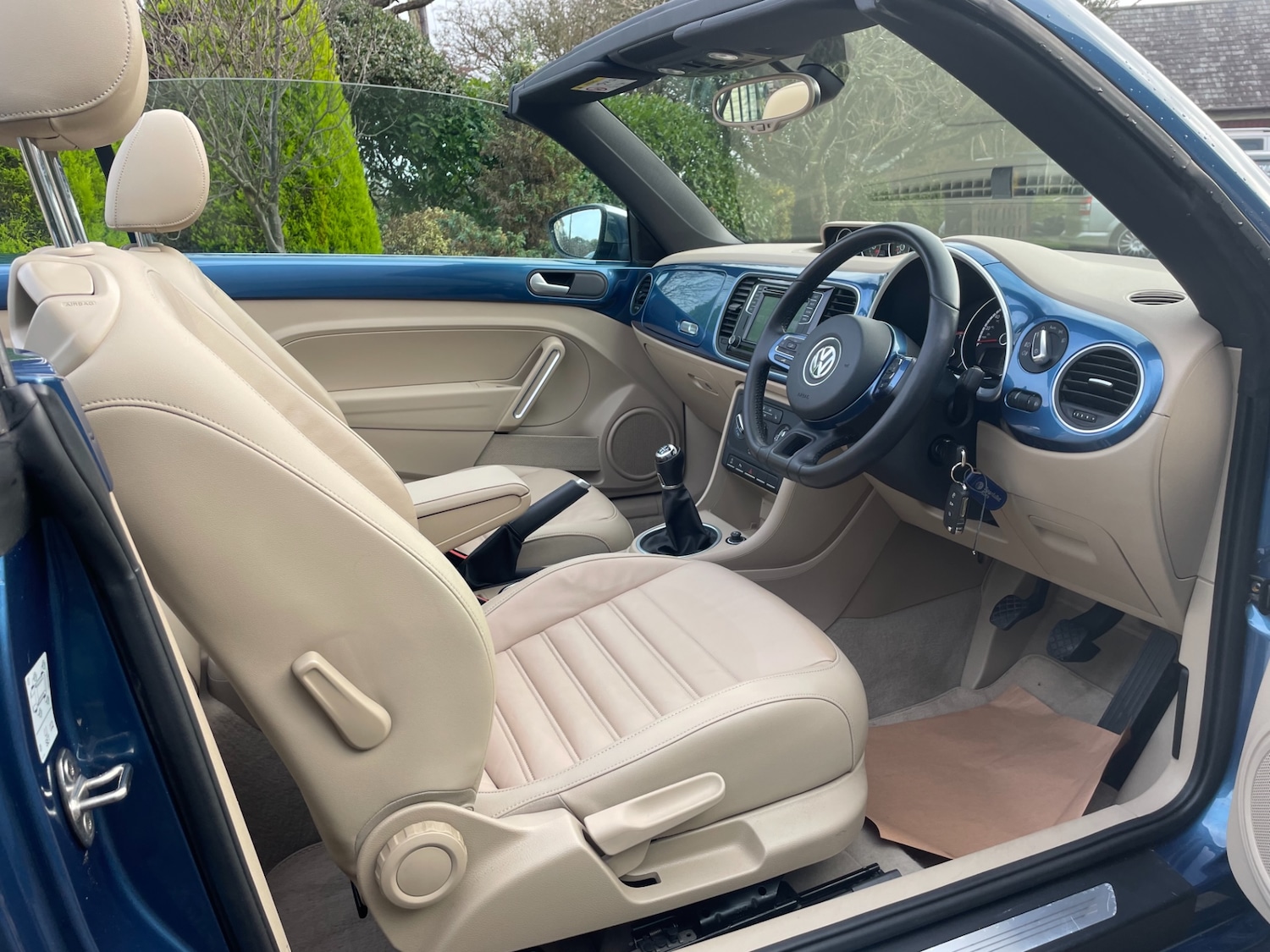 Used Volkswagen Beetle 2016 for sale - 76736559: Photo 6