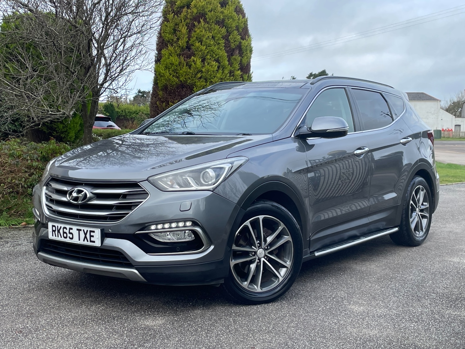 Used Hyundai Santa Fe 2015 for sale - 77195822: Photo 3