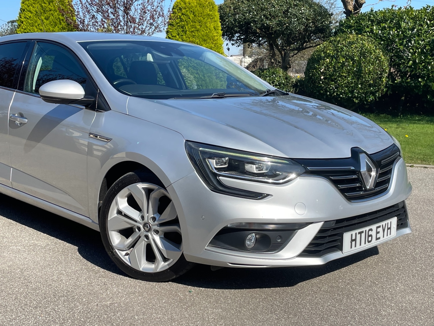 Used Renault Megane 2016 for sale - 77947160: Photo 16