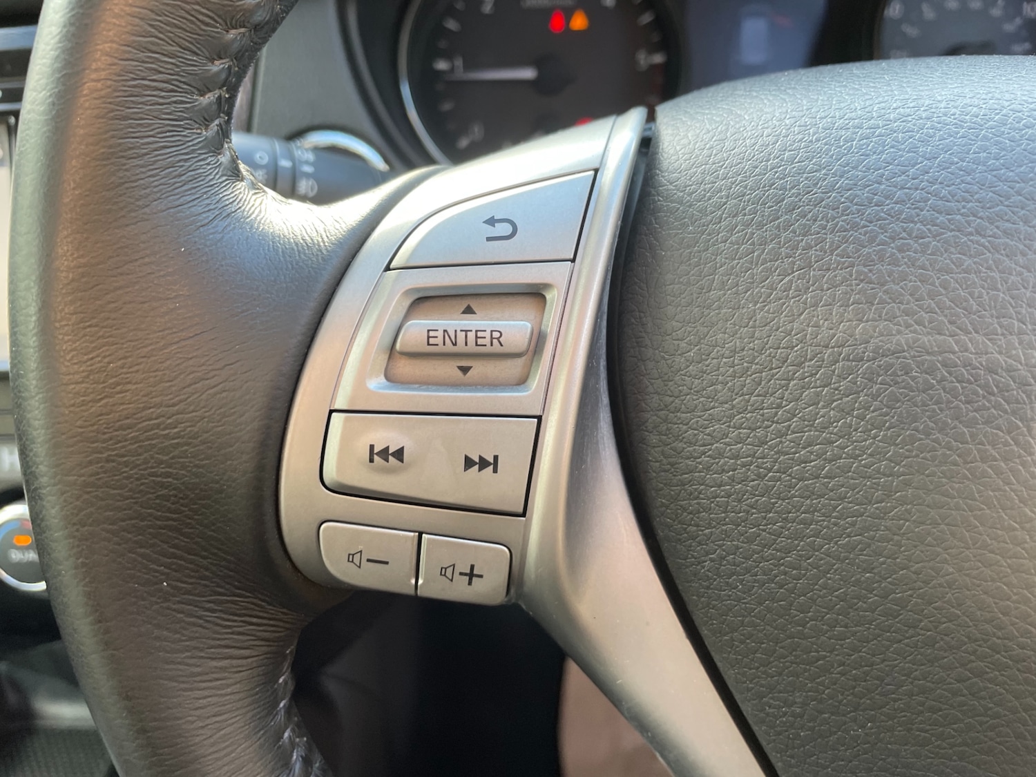 Used Nissan X-Trail 2017 for sale - 76958828: Photo 15