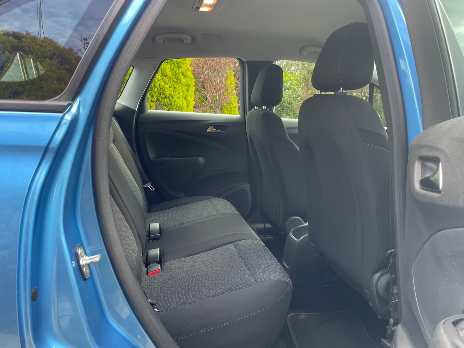 Used Vauxhall Crossland X 2019 for sale - 78026340: Photo 5