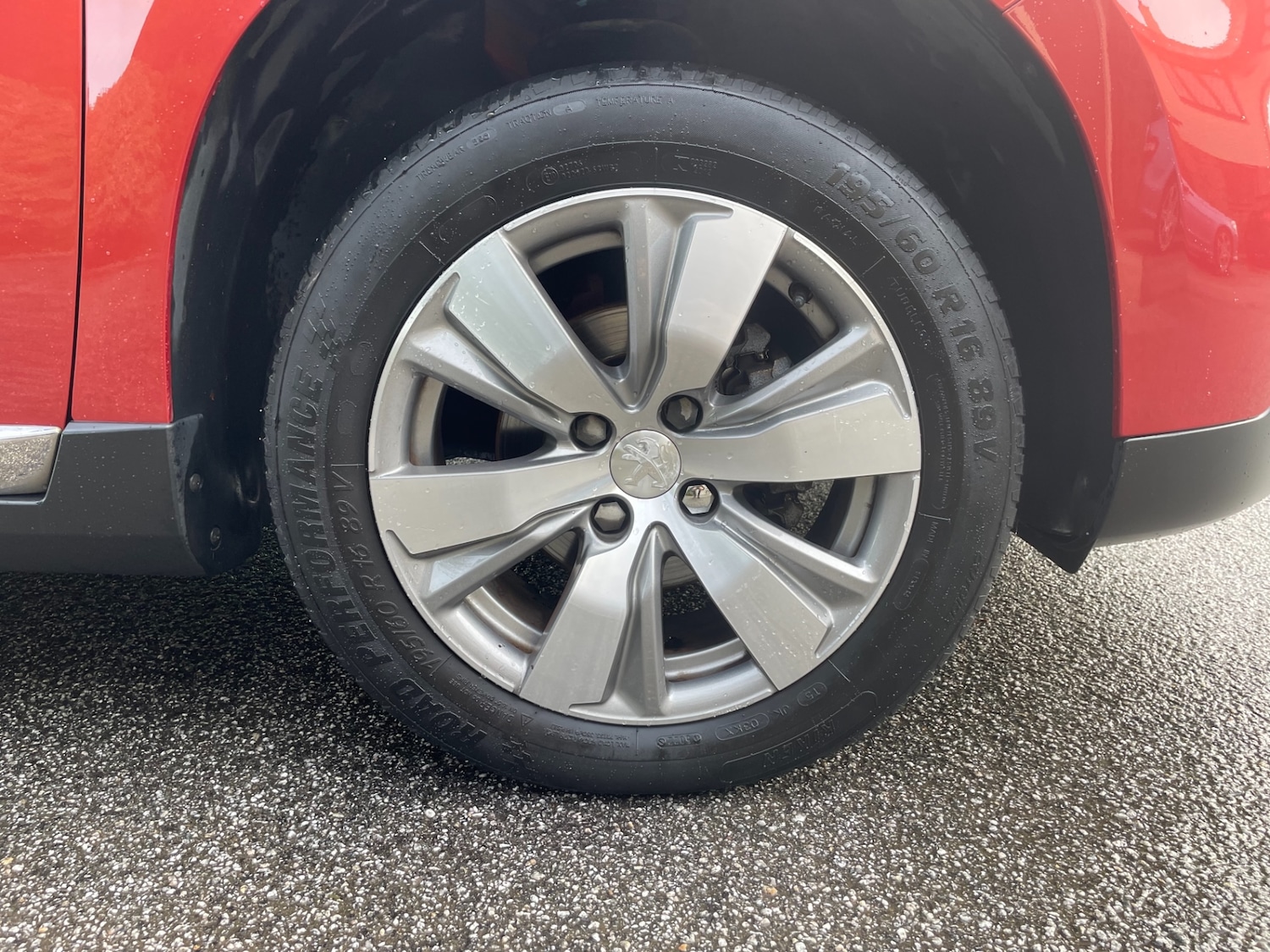 Used Peugeot 2008 2015 for sale - 76565097: Photo 8