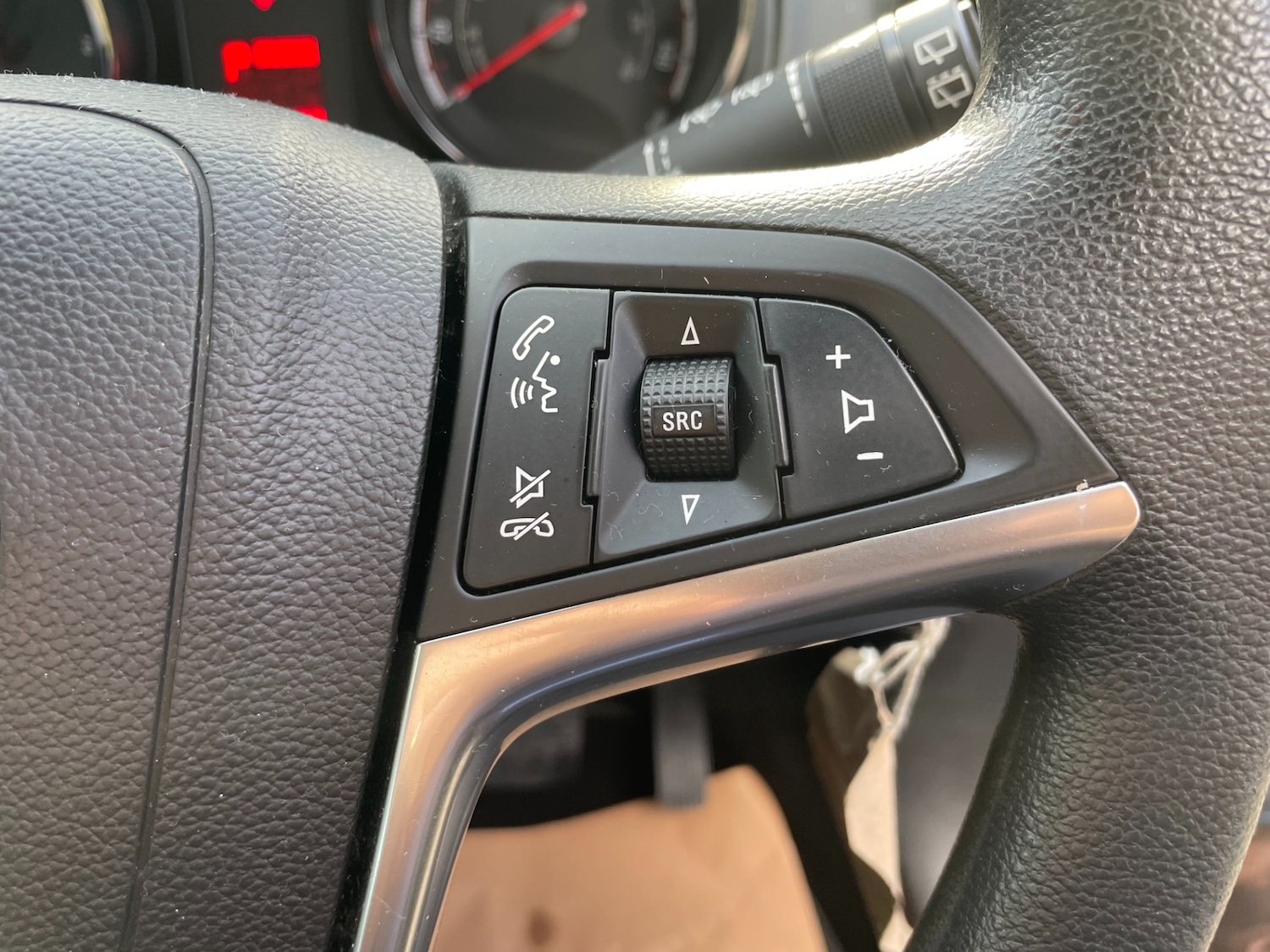 Used Vauxhall Meriva 2013 for sale - 77161216: Photo 14