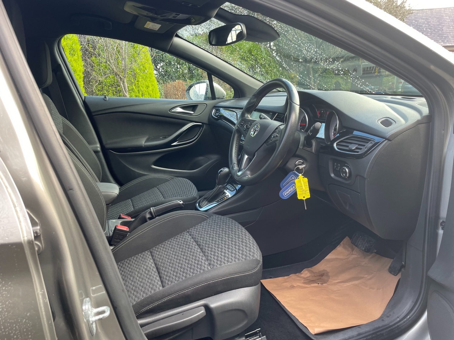 Used Vauxhall Astra 2017 for sale - 77223289: Photo 6