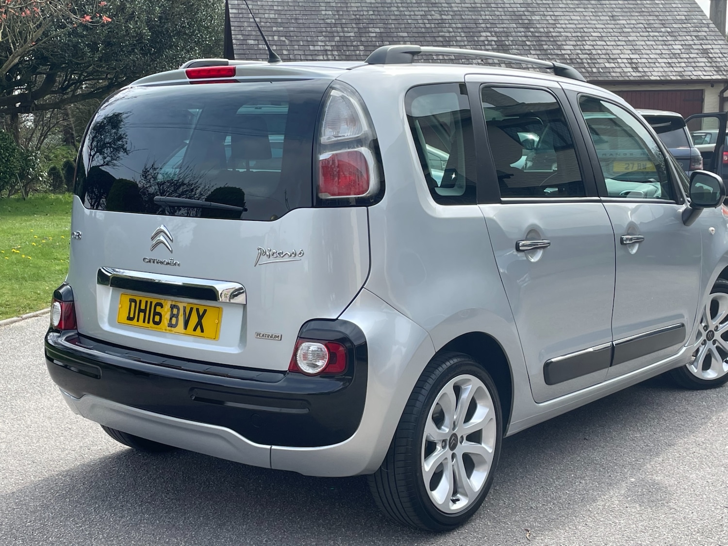 Used Citroen C3 Picasso 2016 for sale - 77984938: Photo 18