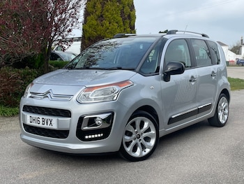 Used Citroen C3 Picasso 2016 for sale - 77984938: Photo