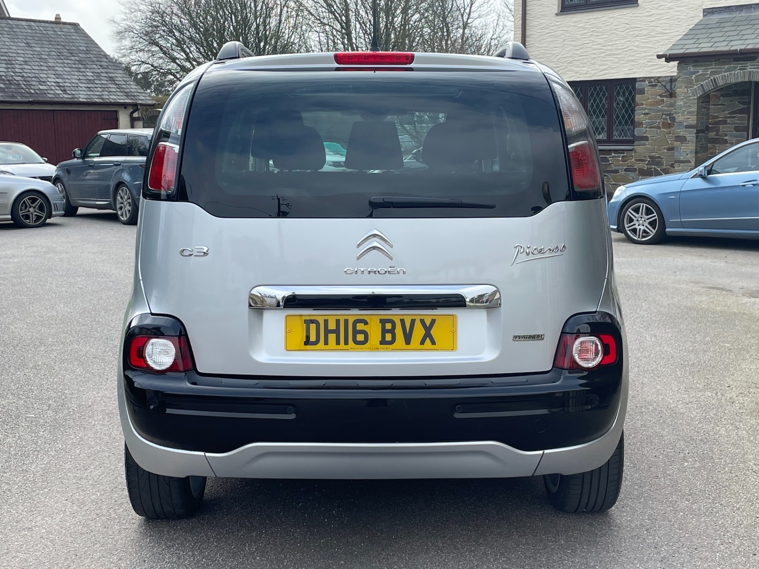 Used Citroen C3 Picasso 2016 for sale - 77984938: Photo 4