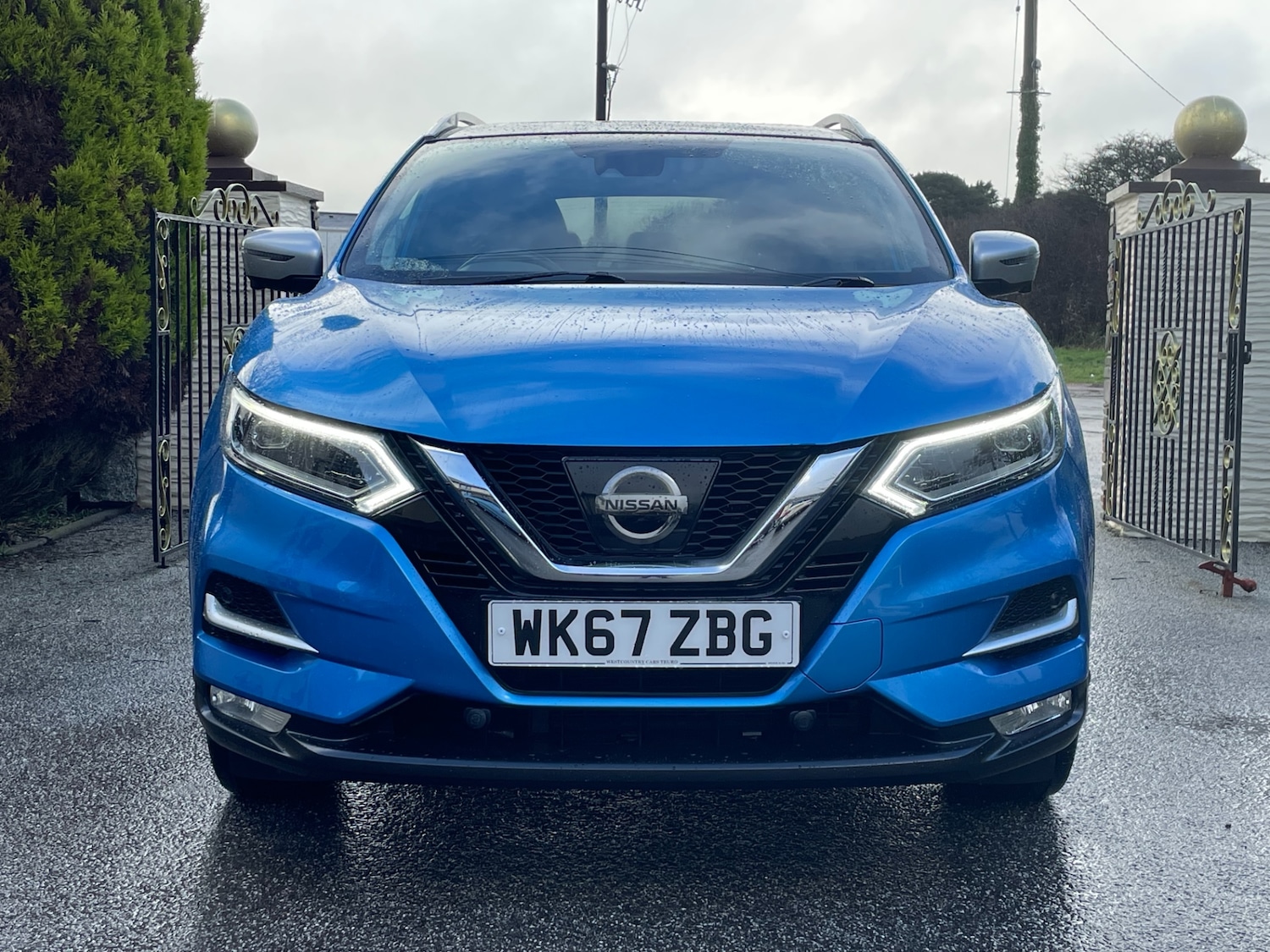 Used Nissan Qashqai 2017 for sale - 77474666: Photo 2