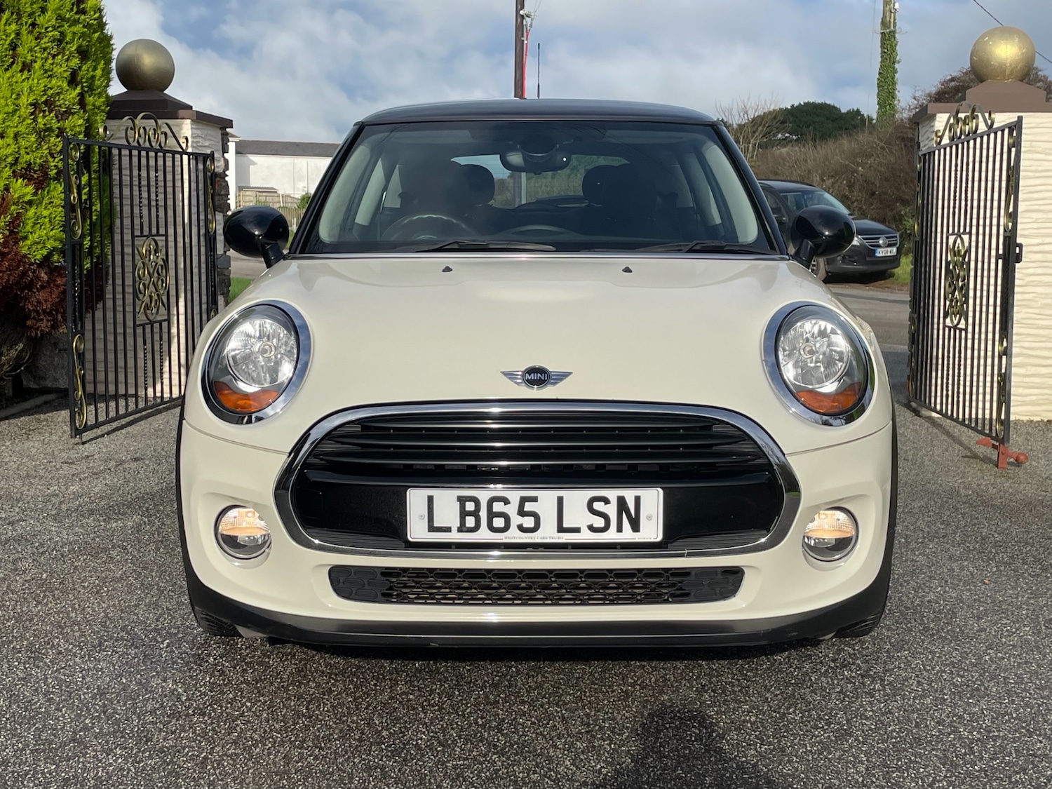 Used MINI Hatch 2016 for sale - 76594561: Photo 2
