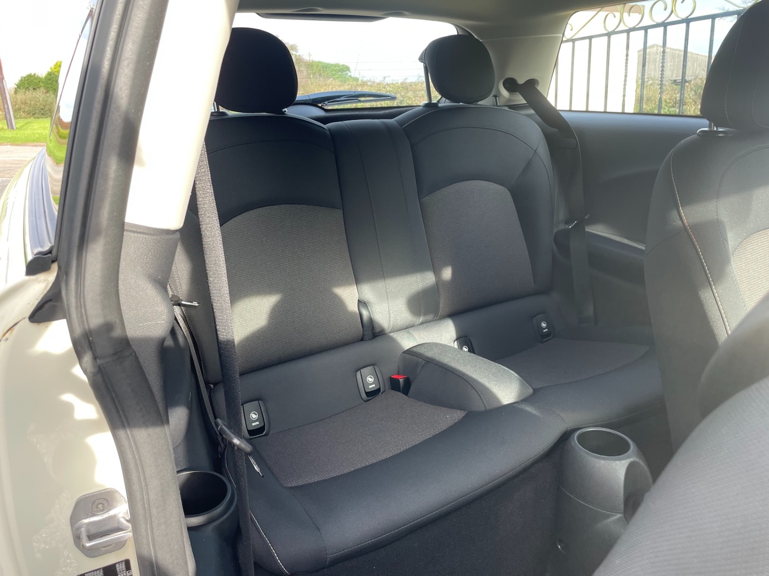 Used MINI Hatch 2016 for sale - 76594561: Photo 5