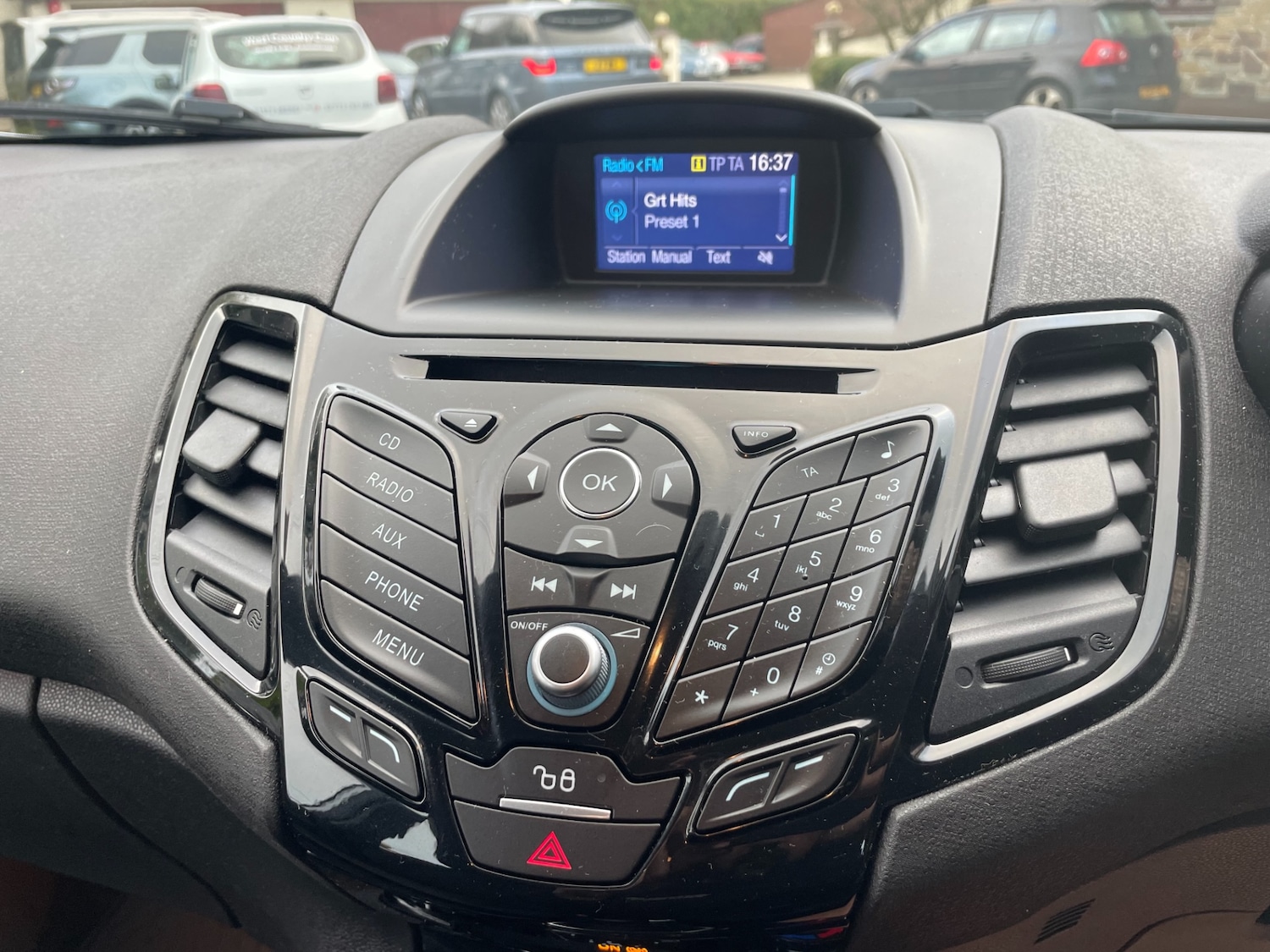 Used Ford Fiesta 2016 for sale - 76507404: Photo 11