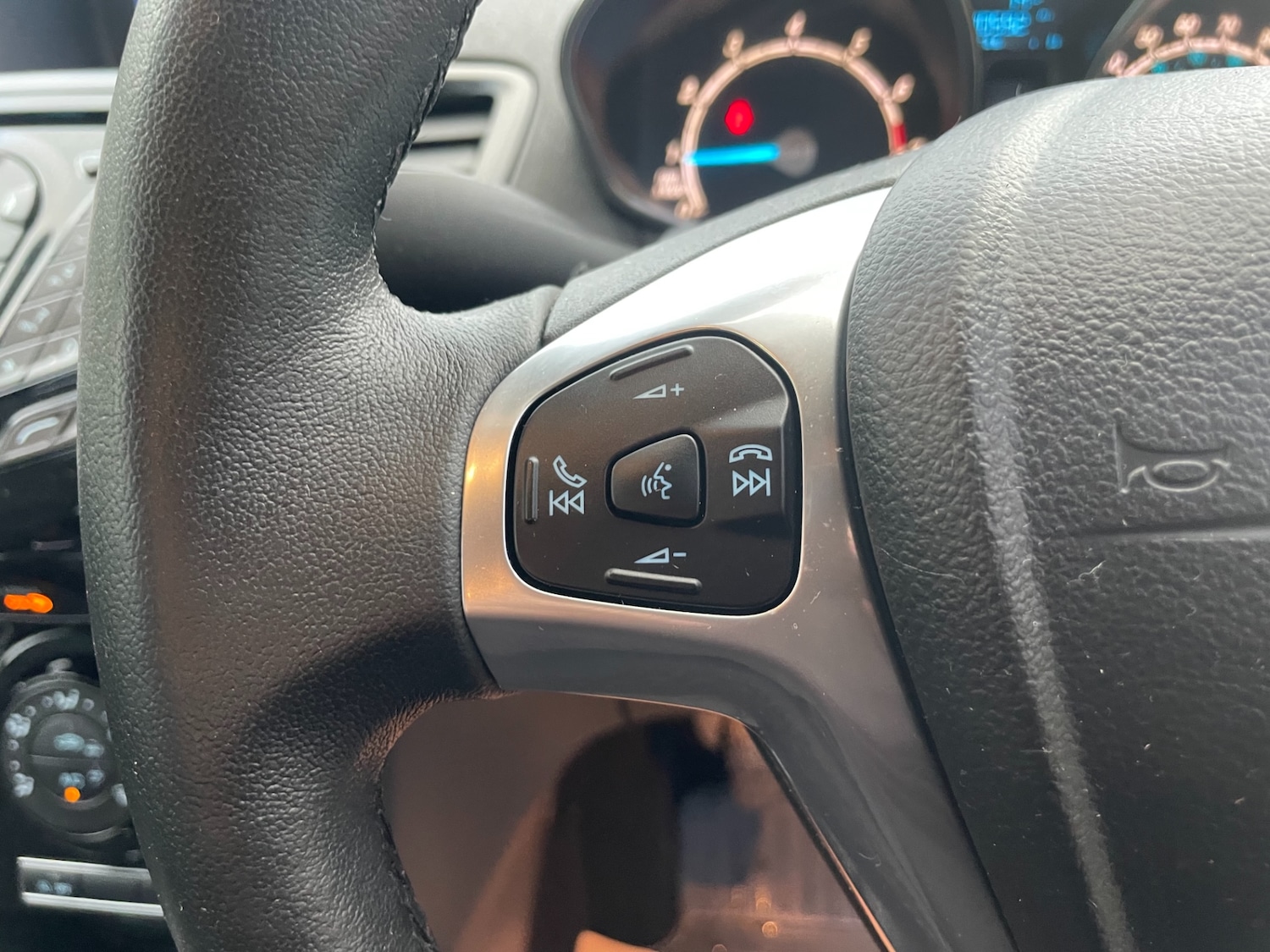 Used Ford Fiesta 2016 for sale - 76507404: Photo 12