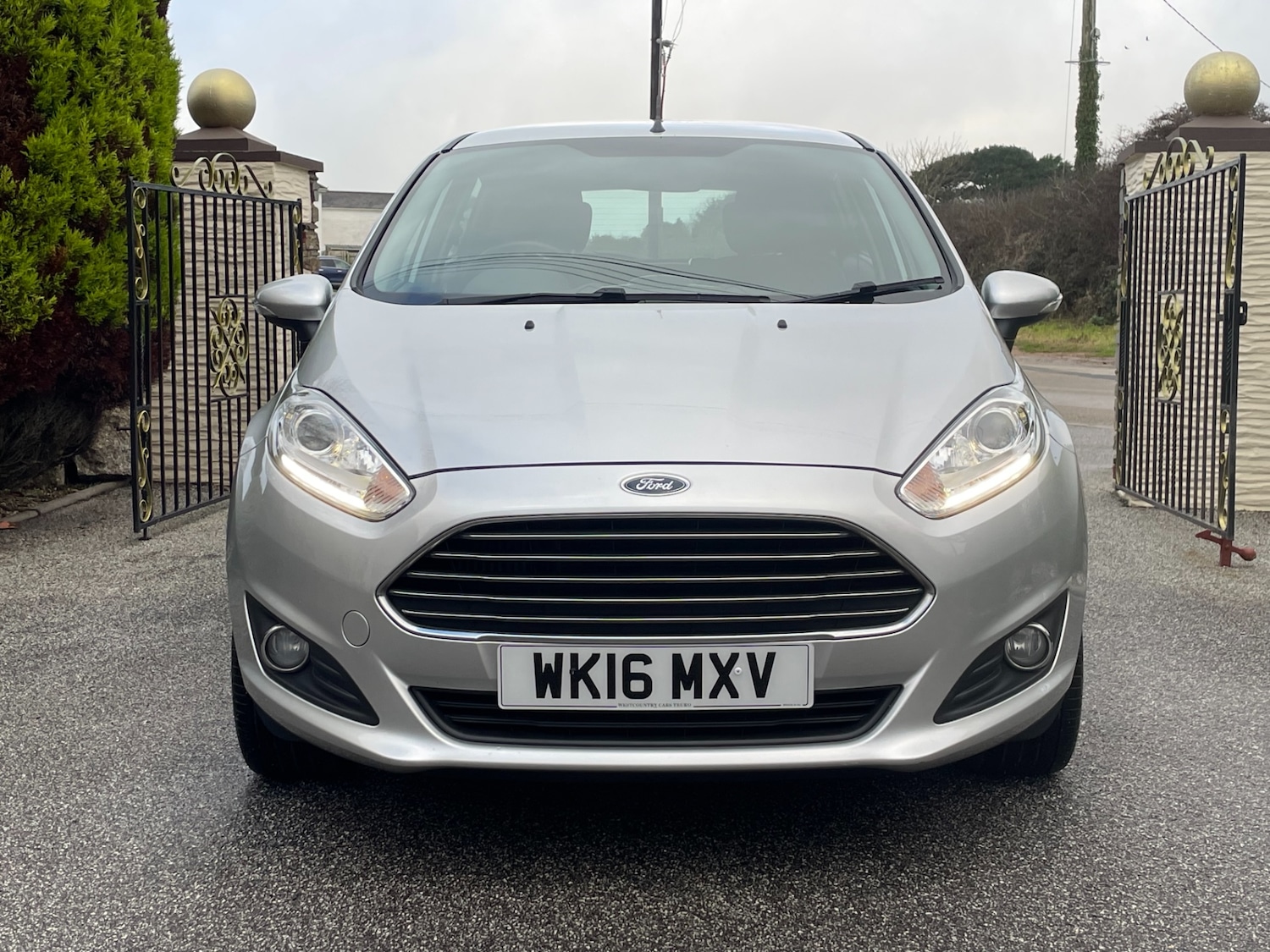 Used Ford Fiesta 2016 for sale - 76507404: Photo 2