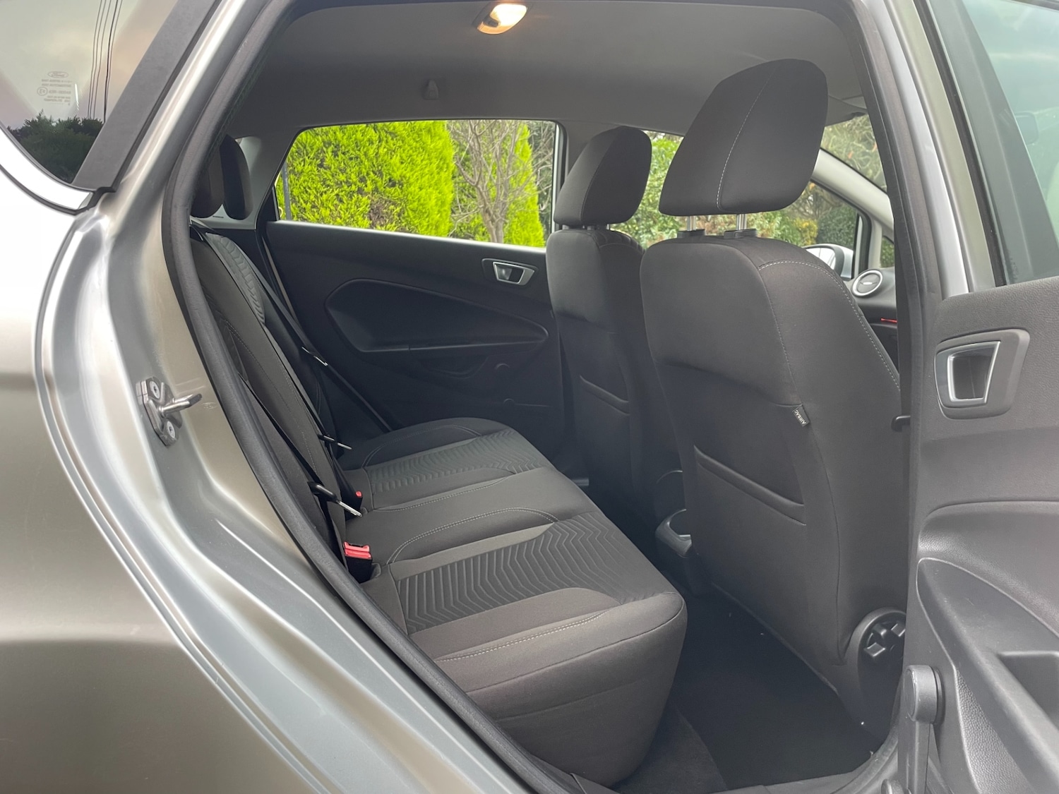 Used Ford Fiesta 2016 for sale - 76507404: Photo 5