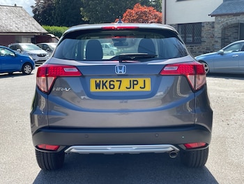 Used Honda HR-V 2017 for sale - 75663044: Photo