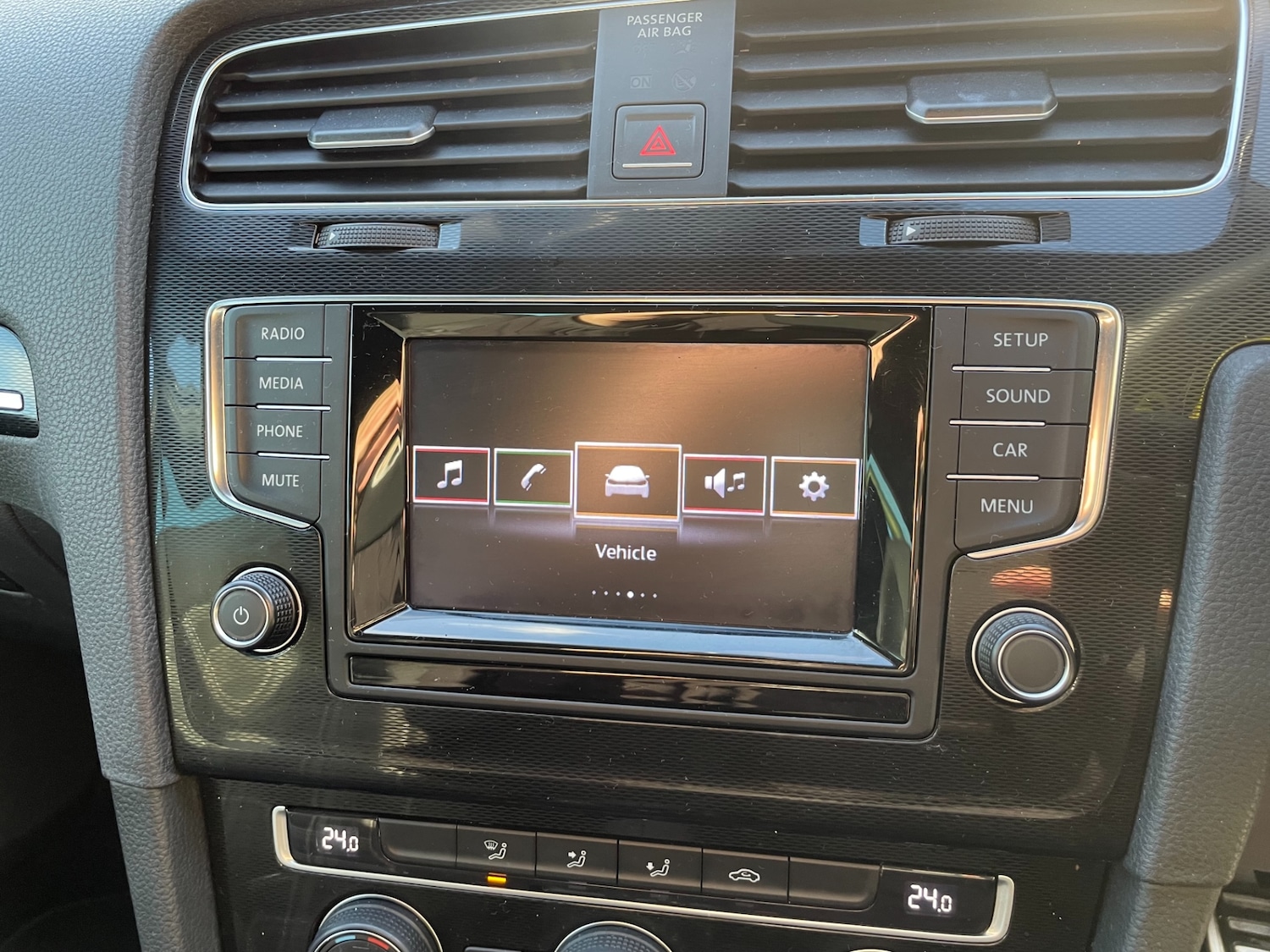 Used Volkswagen Golf 2014 for sale - 76735649: Photo 11