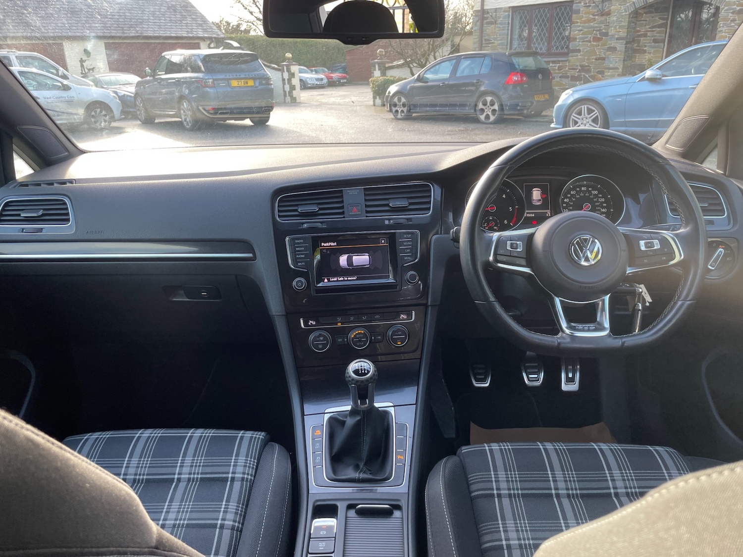 Used Volkswagen Golf 2014 for sale - 76735649: Photo 7