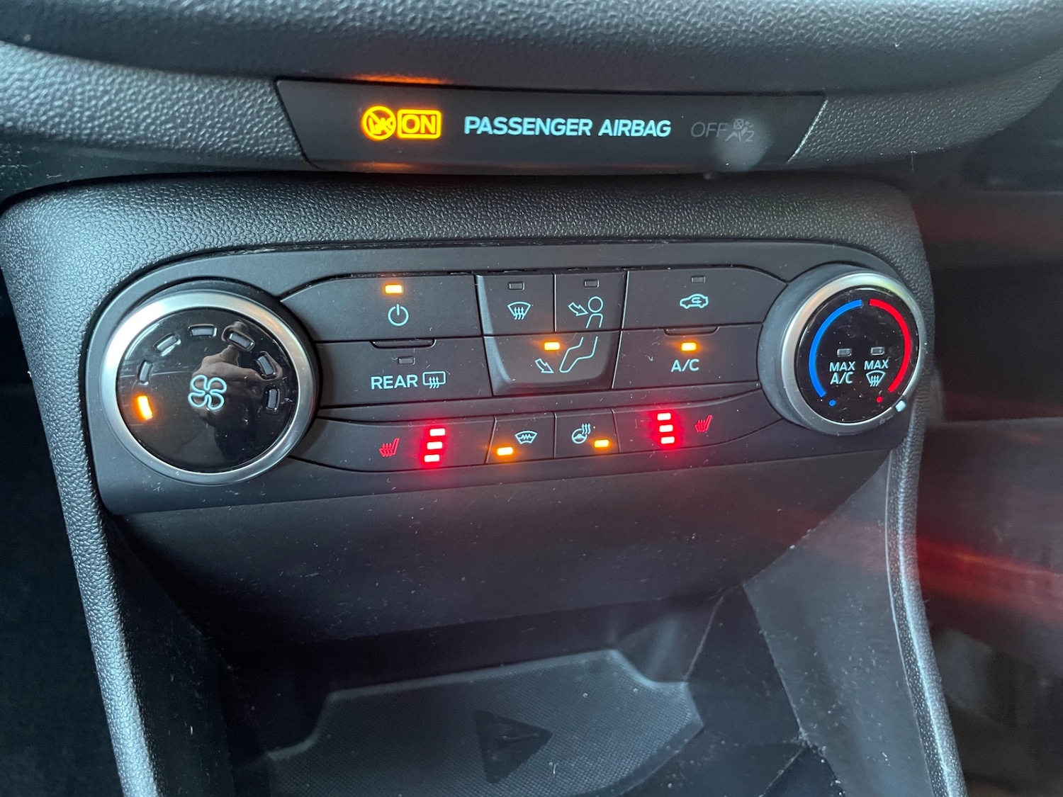 Used Ford Fiesta 2018 for sale - 76894877: Photo 10