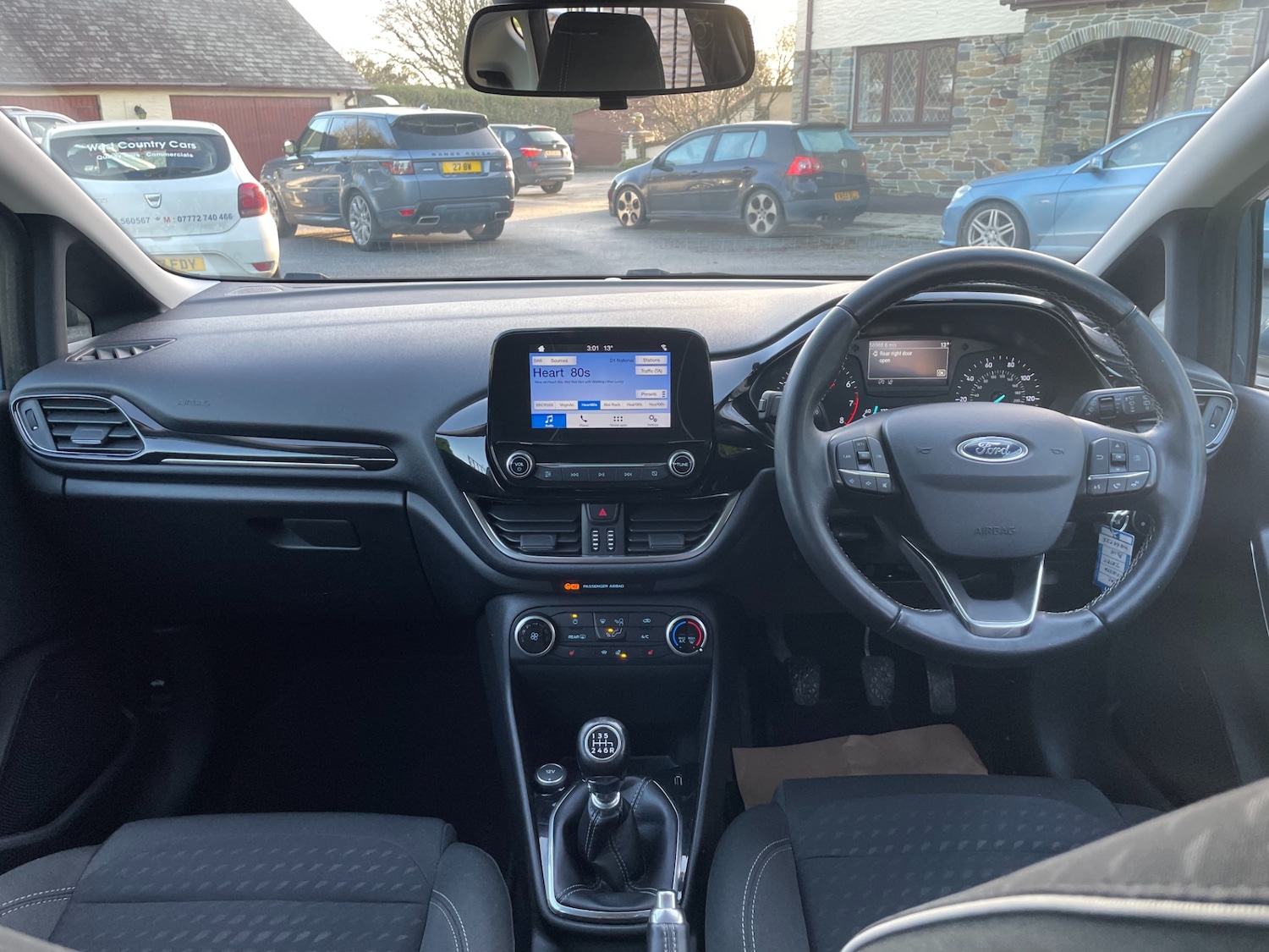 Used Ford Fiesta 2018 for sale - 76894877: Photo 7