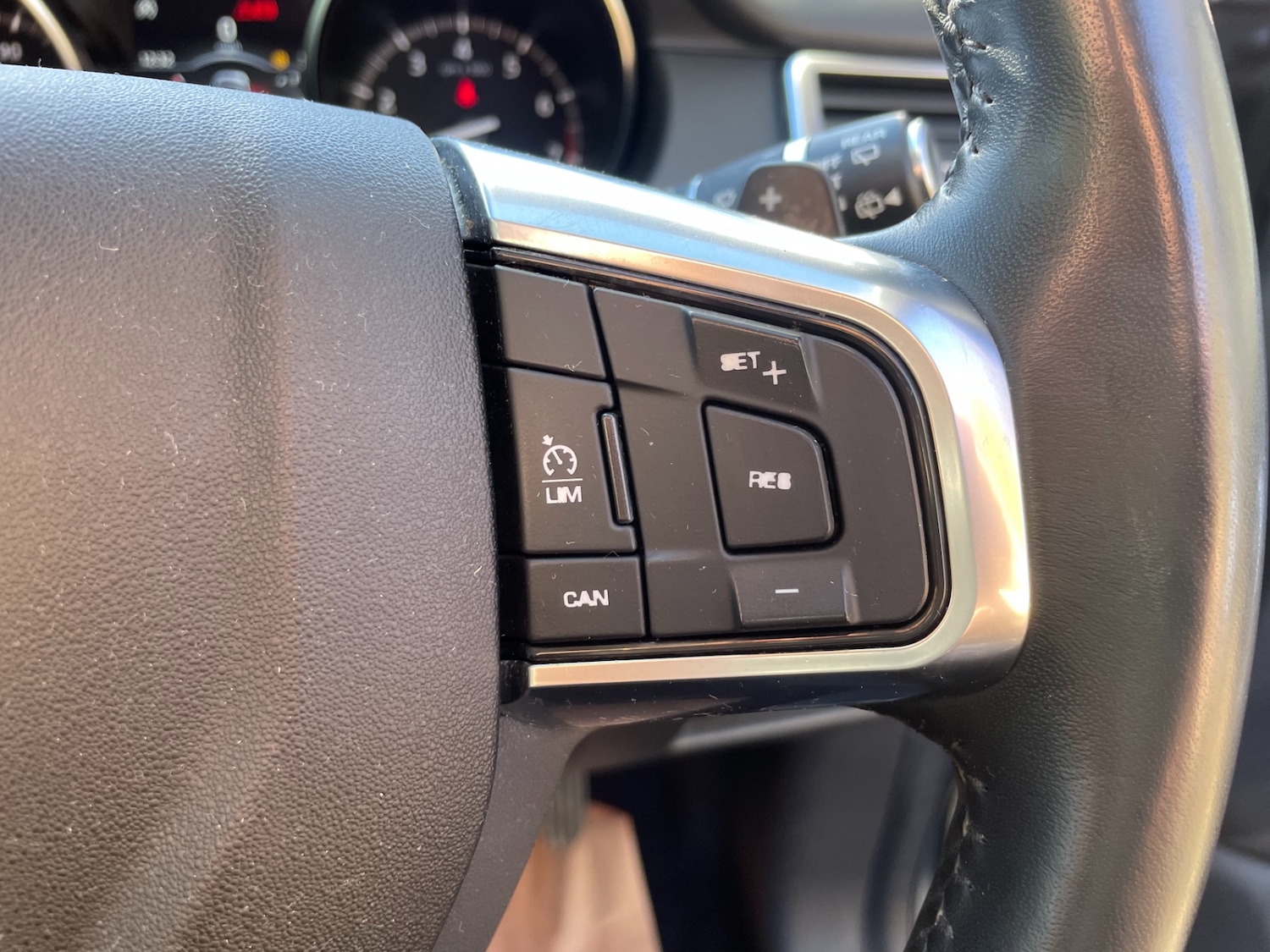 Used Land Rover Discovery Sport 2018 for sale - 77077396: Photo 16