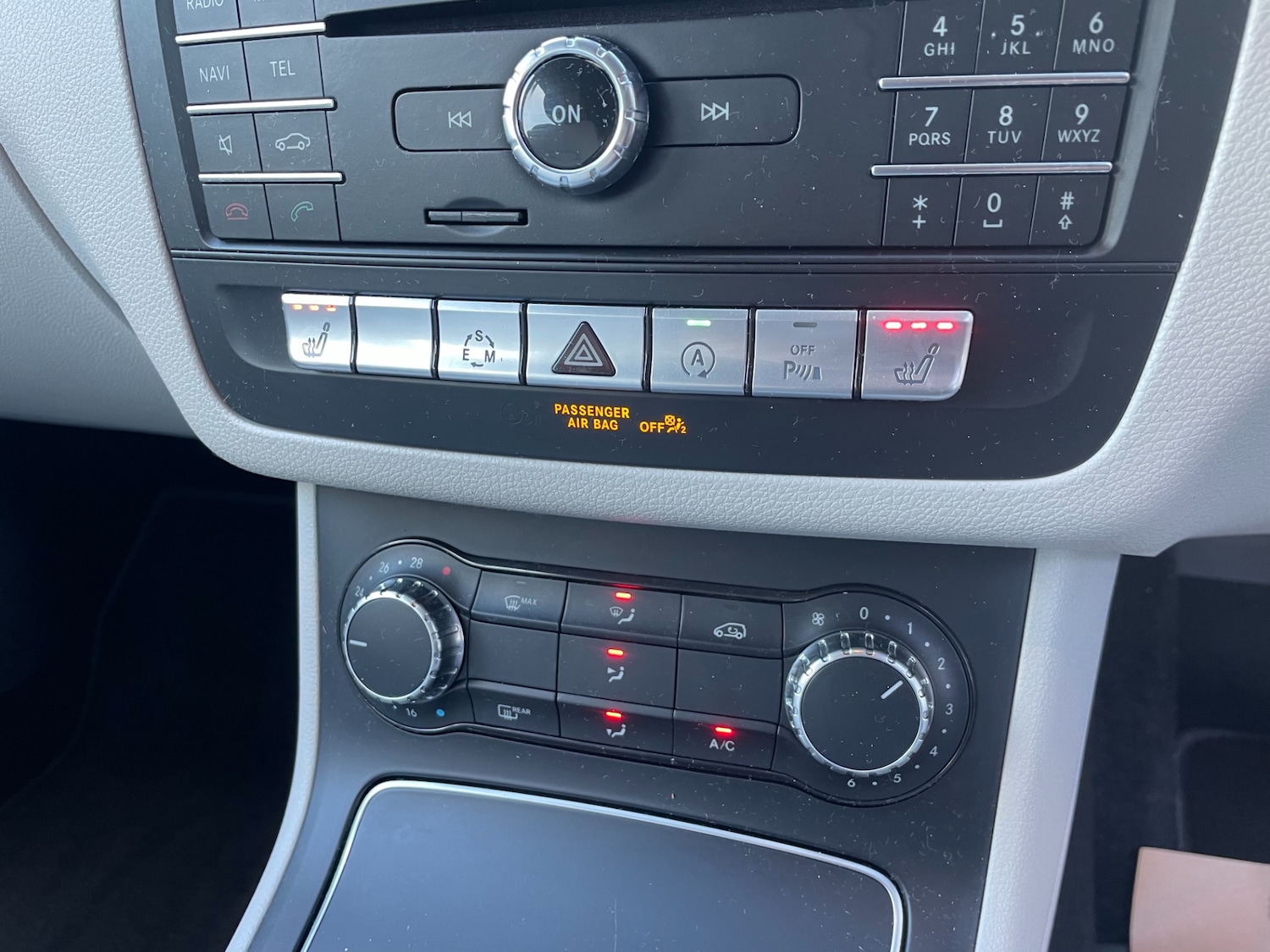Used Mercedes-Benz B Class 2014 for sale - 76363030: Photo 10