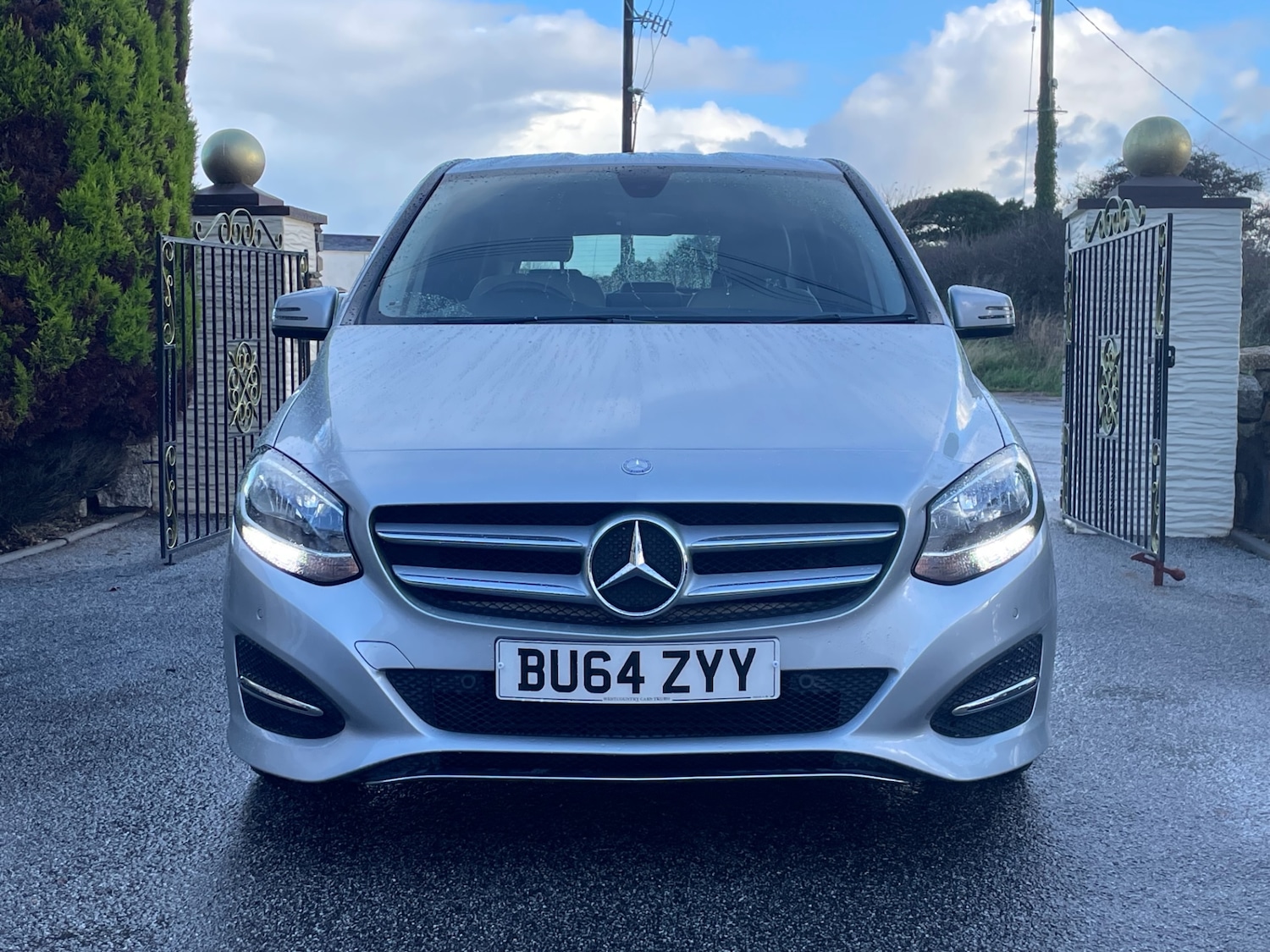 Used Mercedes-Benz B Class 2014 for sale - 76363030: Photo 2