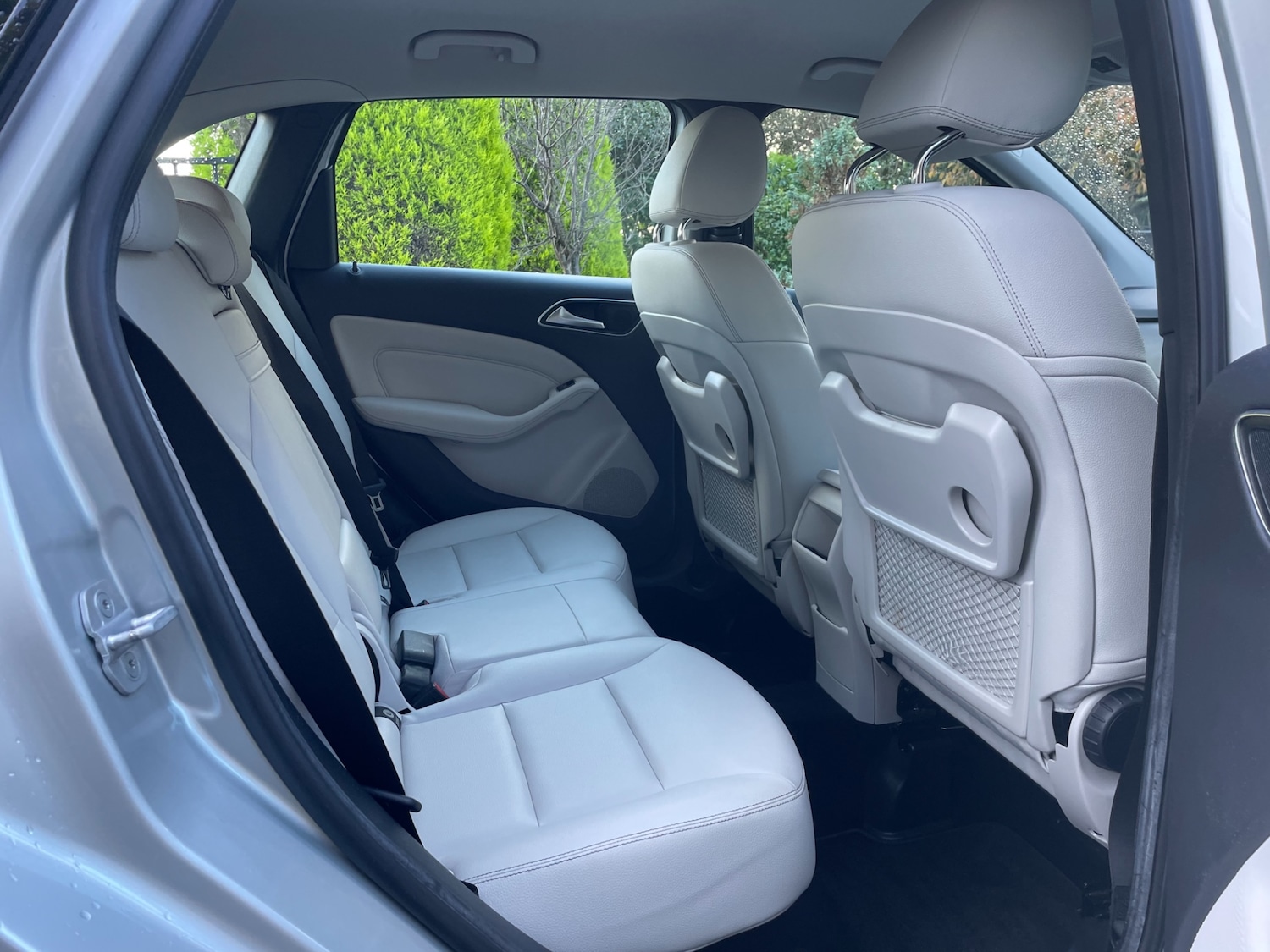 Used Mercedes-Benz B Class 2014 for sale - 76363030: Photo 5