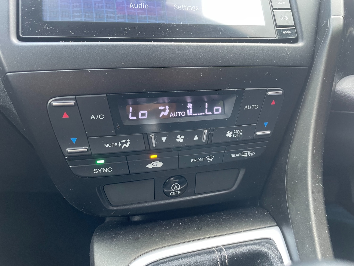 Used Honda Civic 2015 for sale - 76352164: Photo 10