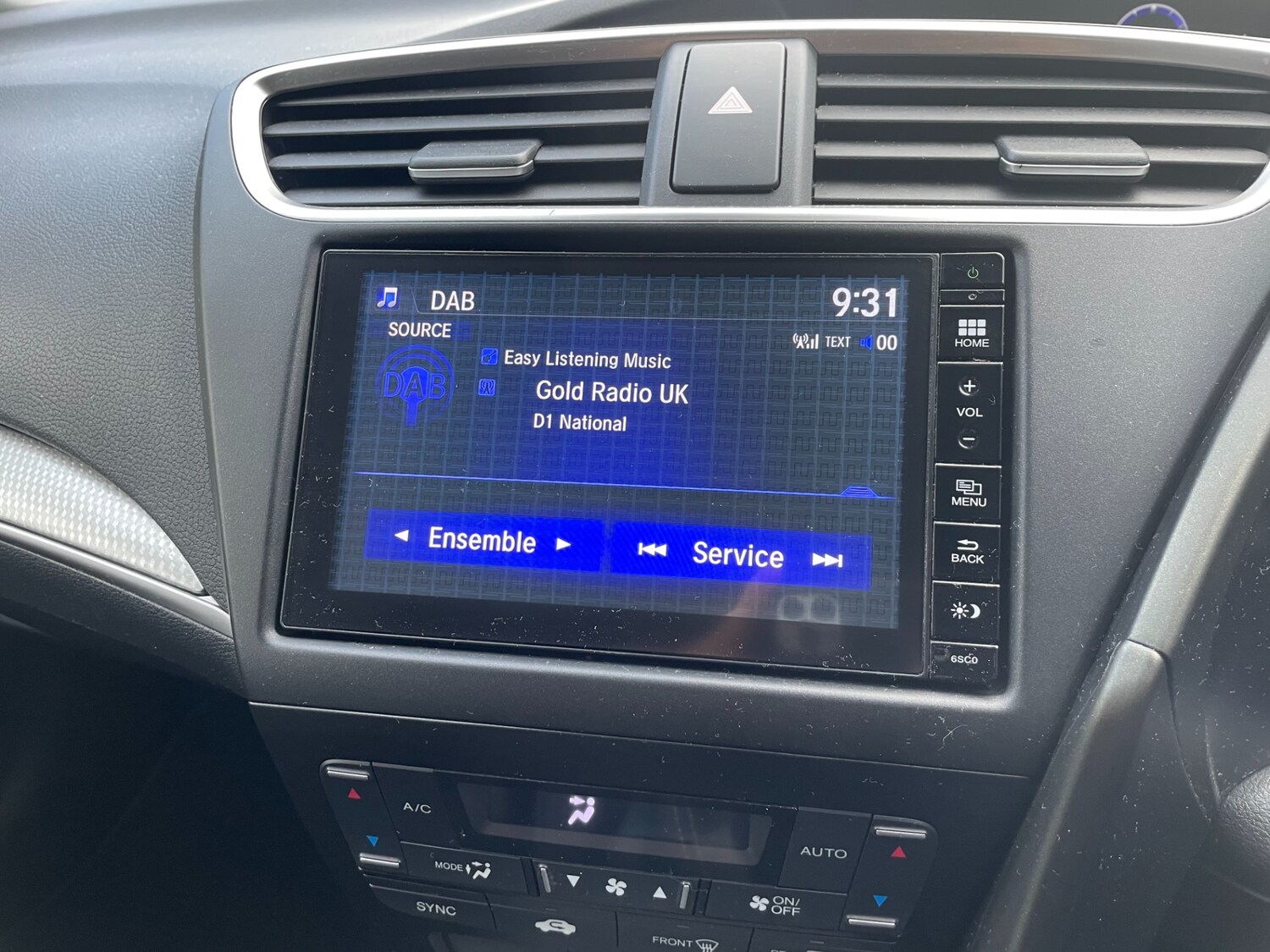 Used Honda Civic 2015 for sale - 76352164: Photo 12