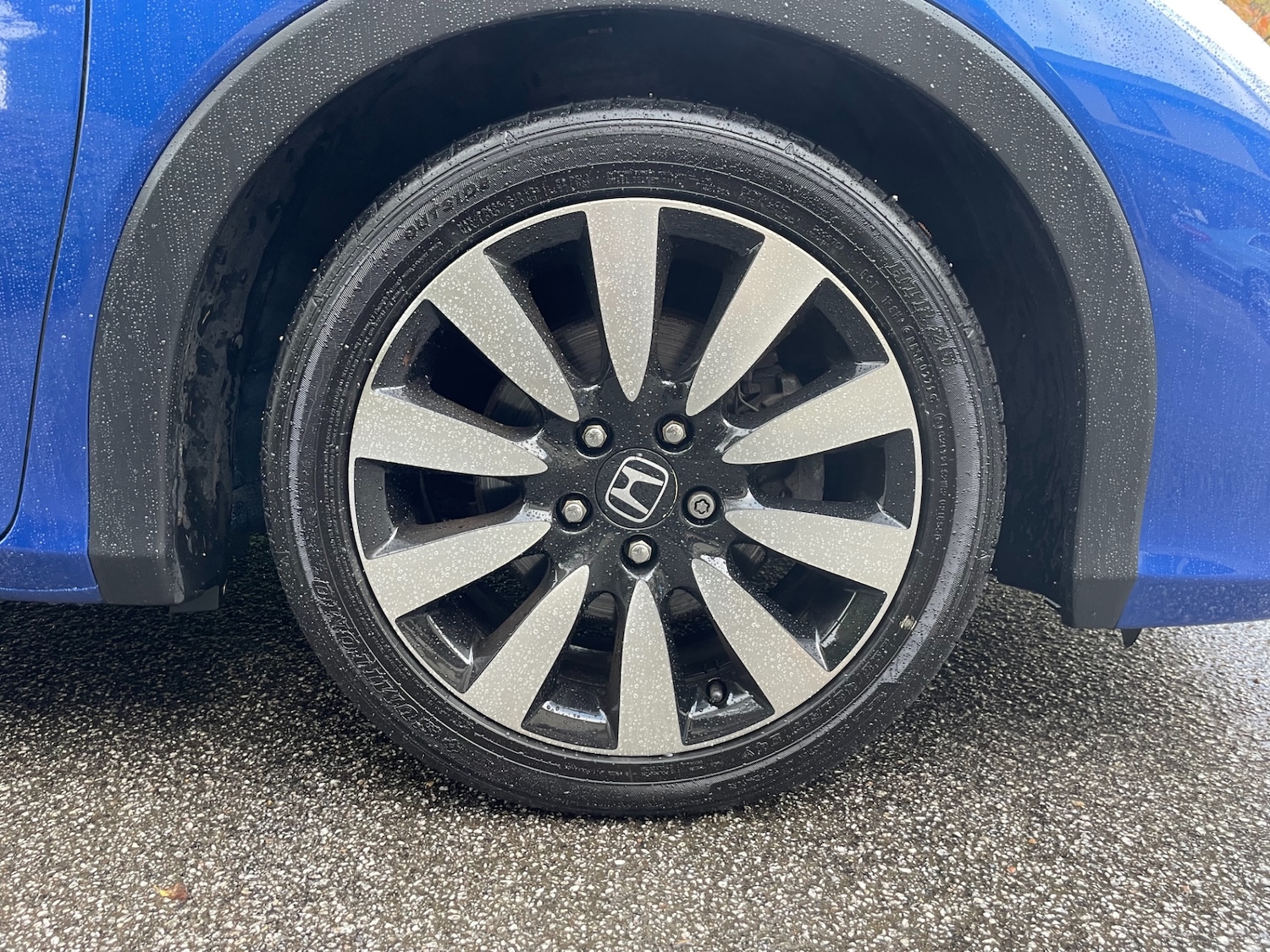 Used Honda Civic 2015 for sale - 76352164: Photo 8