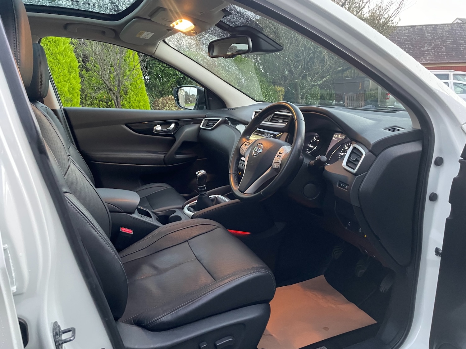 Used Nissan Qashqai 2016 for sale - 76844825: Photo 6